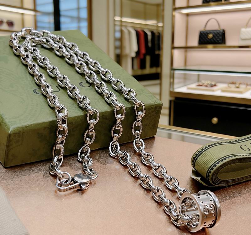 Gucci Necklace  02yxs13